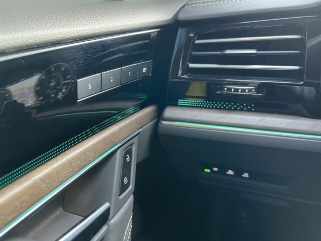 Черный Фольксваген Туарег, объемом двигателя 3 л и пробегом 194 тыс. км за 40500 $, фото 17 на Automoto.ua