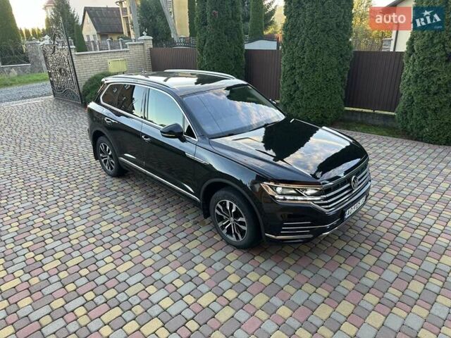 Чорний Фольксваген Туарег, об'ємом двигуна 2.97 л та пробігом 190 тис. км за 42000 $, фото 35 на Automoto.ua