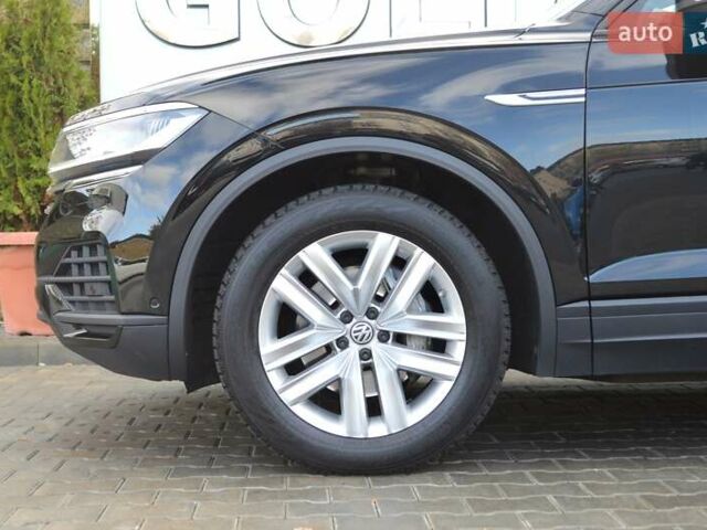 Черный Фольксваген Туарег, объемом двигателя 2.97 л и пробегом 115 тыс. км за 39900 $, фото 6 на Automoto.ua