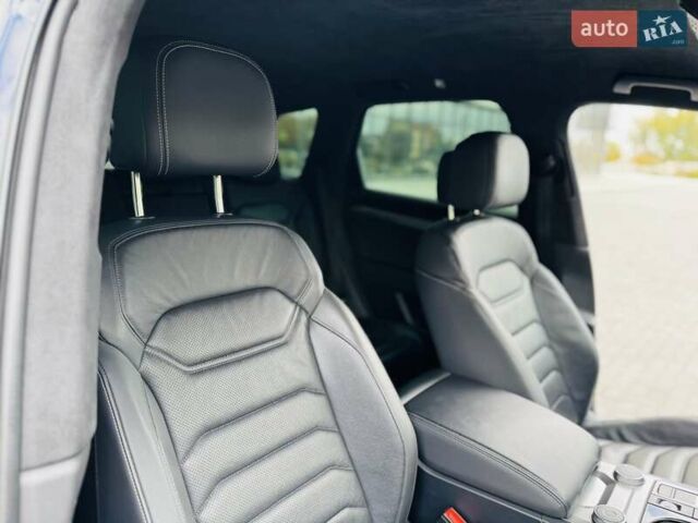 Чорний Фольксваген Туарег, об'ємом двигуна 2.97 л та пробігом 170 тис. км за 41950 $, фото 37 на Automoto.ua