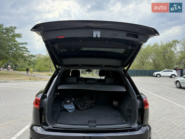 Чорний Фольксваген Туарег, об'ємом двигуна 3 л та пробігом 190 тис. км за 44500 $, фото 24 на Automoto.ua