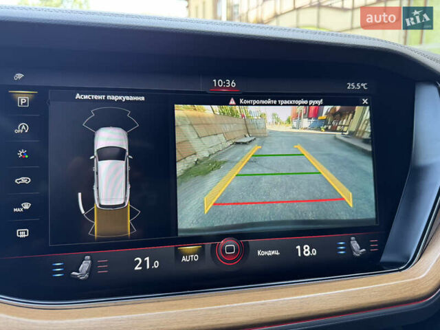 Чорний Фольксваген Туарег, об'ємом двигуна 2.97 л та пробігом 206 тис. км за 45000 $, фото 36 на Automoto.ua