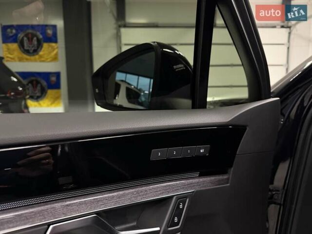 Черный Фольксваген Туарег, объемом двигателя 2.97 л и пробегом 123 тыс. км за 49900 $, фото 46 на Automoto.ua