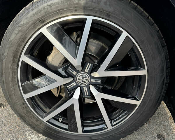 Чорний Фольксваген Туарег, об'ємом двигуна 2.97 л та пробігом 79 тис. км за 68000 $, фото 20 на Automoto.ua