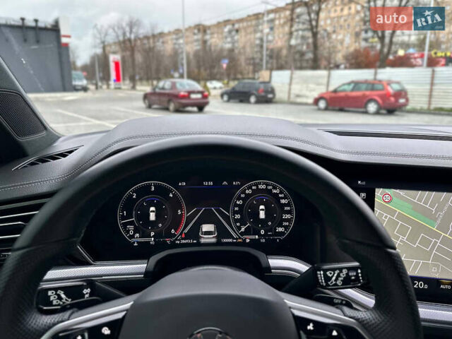 Черный Фольксваген Туарег, объемом двигателя 2.97 л и пробегом 129 тыс. км за 48500 $, фото 61 на Automoto.ua