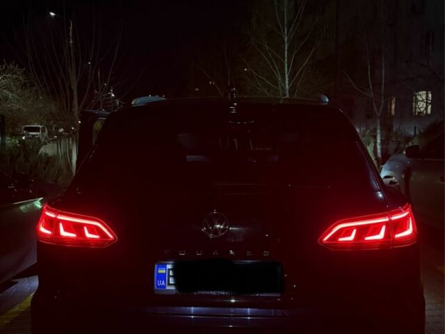 Черный Фольксваген Туарег, объемом двигателя 3 л и пробегом 147 тыс. км за 47000 $, фото 3 на Automoto.ua