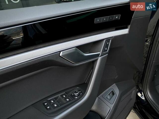 Черный Фольксваген Туарег, объемом двигателя 2.97 л и пробегом 130 тыс. км за 46500 $, фото 46 на Automoto.ua