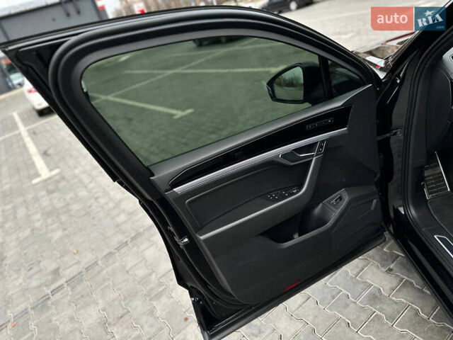 Черный Фольксваген Туарег, объемом двигателя 2.97 л и пробегом 129 тыс. км за 48500 $, фото 24 на Automoto.ua