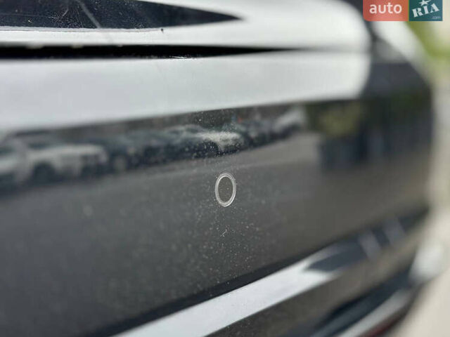 Черный Фольксваген Туарег, объемом двигателя 3 л и пробегом 141 тыс. км за 48500 $, фото 15 на Automoto.ua