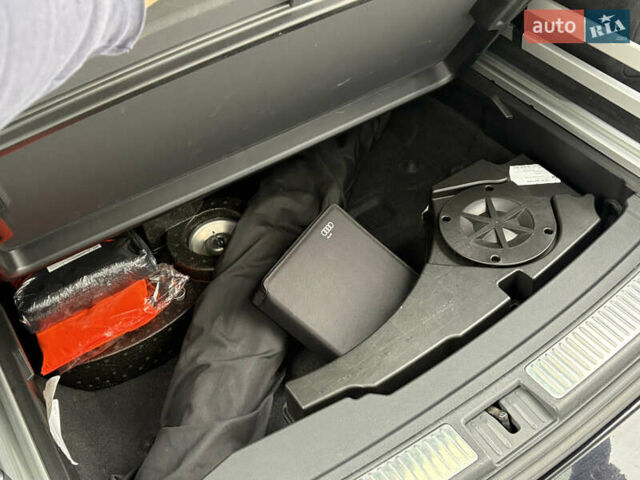 Черный Фольксваген Туарег, объемом двигателя 3 л и пробегом 188 тыс. км за 44555 $, фото 84 на Automoto.ua