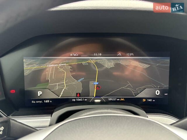 Черный Фольксваген Туарег, объемом двигателя 3 л и пробегом 188 тыс. км за 44555 $, фото 55 на Automoto.ua