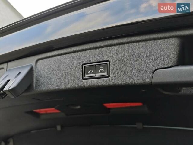 Черный Фольксваген Туарег, объемом двигателя 2.97 л и пробегом 98 тыс. км за 59980 $, фото 71 на Automoto.ua