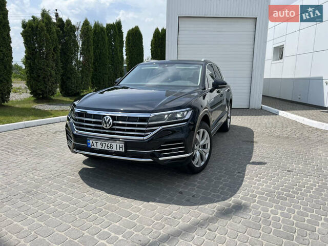 Черный Фольксваген Туарег, объемом двигателя 2.97 л и пробегом 121 тыс. км за 49800 $, фото 5 на Automoto.ua