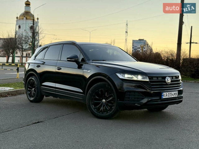 Черный Фольксваген Туарег, объемом двигателя 2.97 л и пробегом 165 тыс. км за 39900 $, фото 6 на Automoto.ua