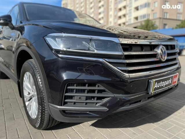 Чорний Фольксваген Туарег, об'ємом двигуна 3 л та пробігом 43 тис. км за 43990 $, фото 9 на Automoto.ua