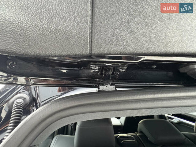 Черный Фольксваген Туарег, объемом двигателя 3 л и пробегом 188 тыс. км за 44555 $, фото 104 на Automoto.ua