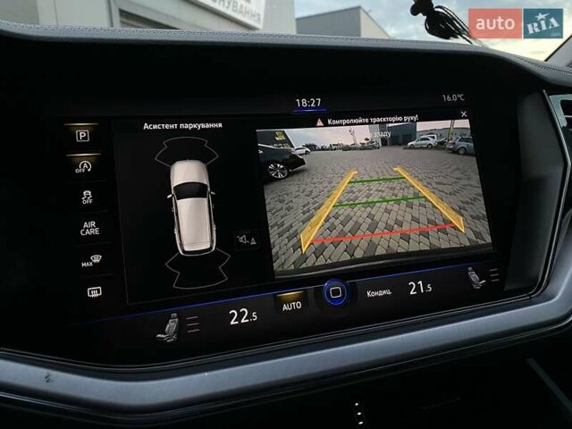 Черный Фольксваген Туарег, объемом двигателя 2.97 л и пробегом 130 тыс. км за 46999 $, фото 70 на Automoto.ua