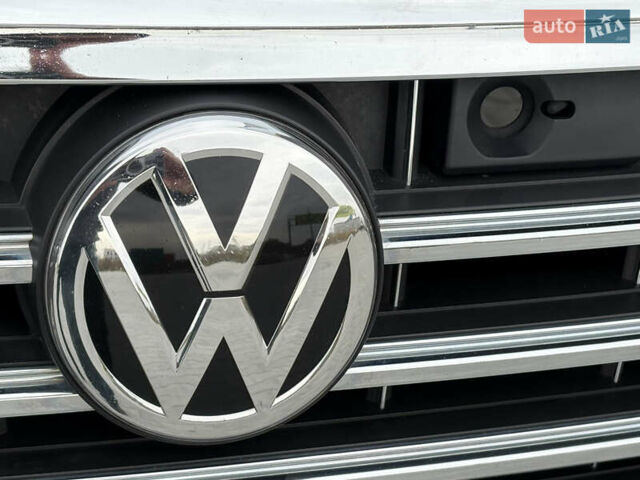 Черный Фольксваген Туарег, объемом двигателя 3 л и пробегом 188 тыс. км за 44555 $, фото 30 на Automoto.ua