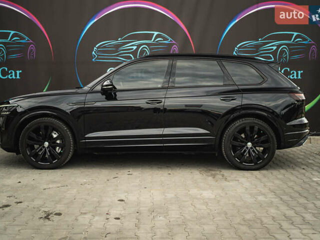 Черный Фольксваген Туарег, объемом двигателя 3.96 л и пробегом 170 тыс. км за 57777 $, фото 16 на Automoto.ua