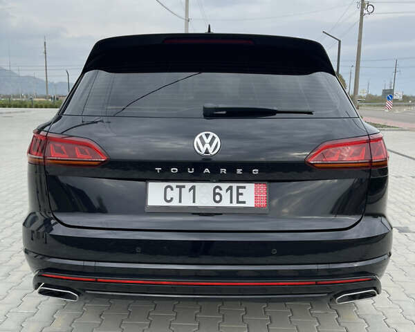 Черный Фольксваген Туарег, объемом двигателя 2.97 л и пробегом 267 тыс. км за 43900 $, фото 8 на Automoto.ua