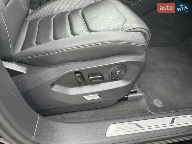 Черный Фольксваген Туарег, объемом двигателя 3 л и пробегом 188 тыс. км за 44555 $, фото 52 на Automoto.ua