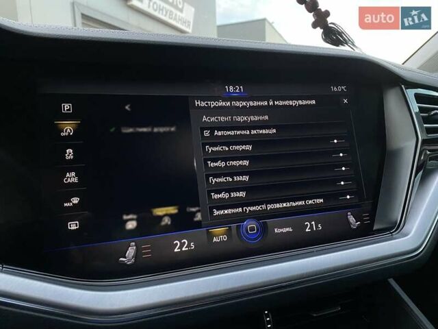 Черный Фольксваген Туарег, объемом двигателя 2.97 л и пробегом 130 тыс. км за 46999 $, фото 73 на Automoto.ua