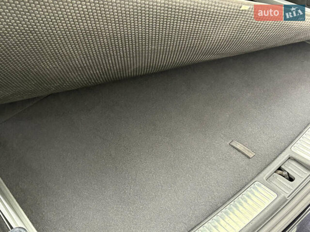 Черный Фольксваген Туарег, объемом двигателя 3 л и пробегом 188 тыс. км за 44555 $, фото 83 на Automoto.ua