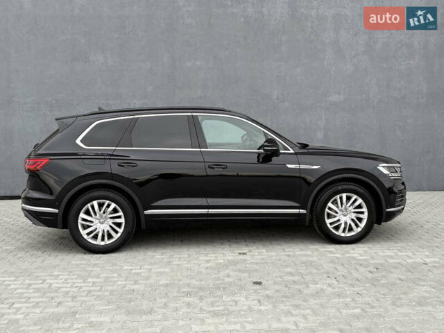 Черный Фольксваген Туарег, объемом двигателя 3 л и пробегом 188 тыс. км за 44555 $, фото 20 на Automoto.ua