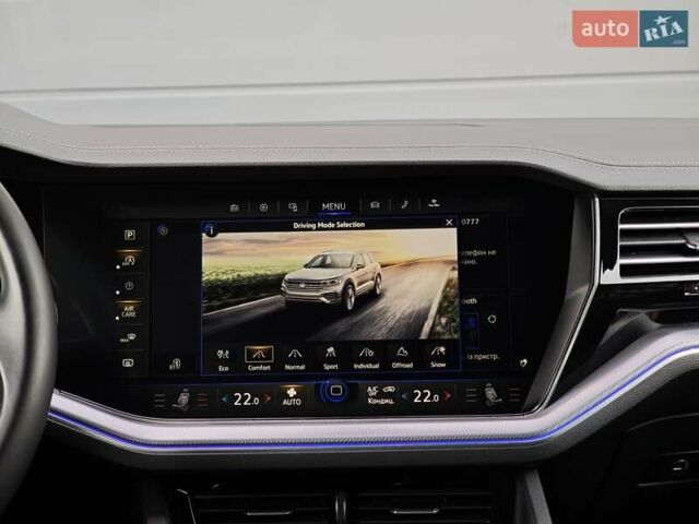 Черный Фольксваген Туарег, объемом двигателя 2.97 л и пробегом 98 тыс. км за 59980 $, фото 64 на Automoto.ua