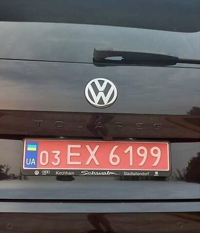 Черный Фольксваген Туарег, объемом двигателя 2.97 л и пробегом 163 тыс. км за 51500 $, фото 39 на Automoto.ua