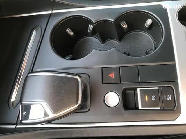 Чорний Фольксваген Туарег, об'ємом двигуна 3 л та пробігом 119 тис. км за 49990 $, фото 14 на Automoto.ua