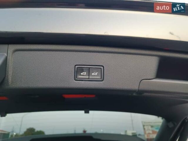 Чорний Фольксваген Туарег, об'ємом двигуна 2.97 л та пробігом 255 тис. км за 41500 $, фото 43 на Automoto.ua