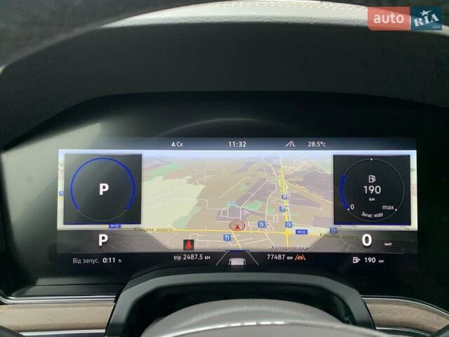 Черный Фольксваген Туарег, объемом двигателя 2.97 л и пробегом 77 тыс. км за 51000 $, фото 23 на Automoto.ua