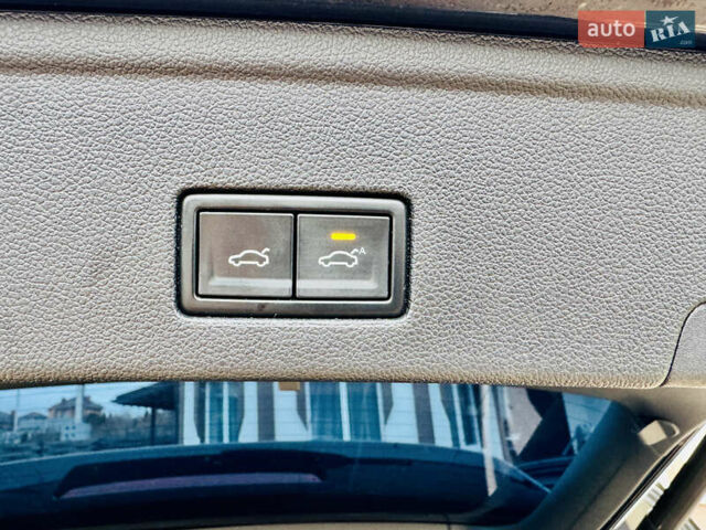 Черный Фольксваген Туарег, объемом двигателя 3 л и пробегом 195 тыс. км за 33700 $, фото 15 на Automoto.ua