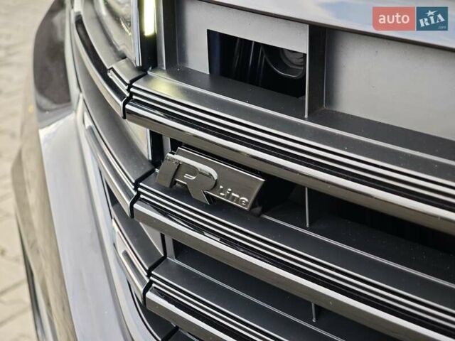 Черный Фольксваген Туарег, объемом двигателя 2.97 л и пробегом 98 тыс. км за 59980 $, фото 15 на Automoto.ua