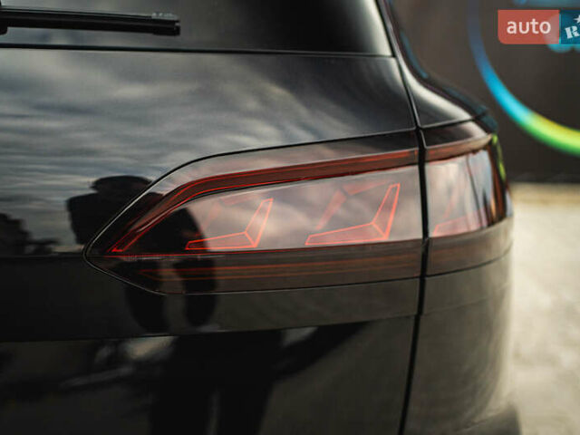 Черный Фольксваген Туарег, объемом двигателя 3.96 л и пробегом 170 тыс. км за 57777 $, фото 30 на Automoto.ua