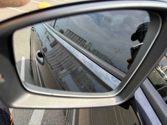 Черный Фольксваген Туарег, объемом двигателя 3 л и пробегом 163 тыс. км за 40000 $, фото 8 на Automoto.ua