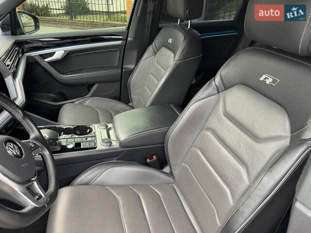 Чорний Фольксваген Туарег, об'ємом двигуна 2.97 л та пробігом 79 тис. км за 68000 $, фото 10 на Automoto.ua