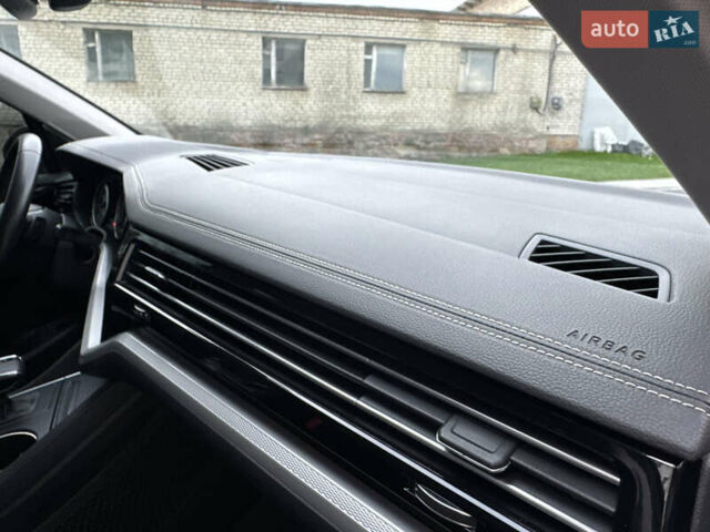 Фольксваген Туарег 2019 в Дубно на Automoto.ua Черный Фольксваген Туарег, объемом двигателя 3 л и пробегом 48 тыс. км за 43500 $, фото 38 на Automoto.ua