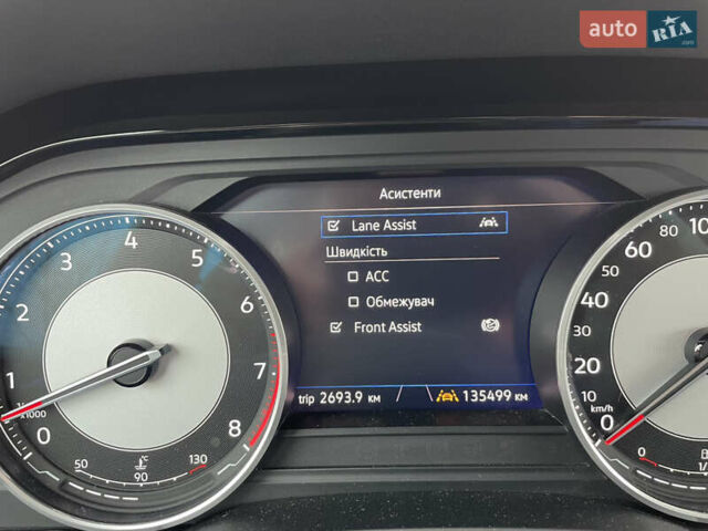 Черный Фольксваген Туарег, объемом двигателя 2.99 л и пробегом 135 тыс. км за 36950 $, фото 5 на Automoto.ua