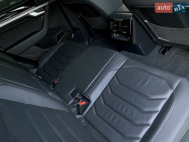 Черный Фольксваген Туарег, объемом двигателя 2.97 л и пробегом 130 тыс. км за 46500 $, фото 61 на Automoto.ua