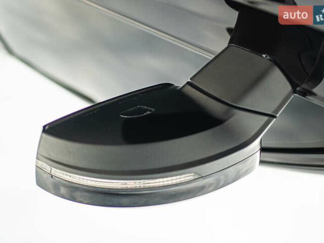 Черный Фольксваген Туарег, объемом двигателя 3.96 л и пробегом 170 тыс. км за 57777 $, фото 15 на Automoto.ua