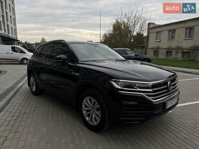 Фольксваген Туарег 2019 в Дубно на Automoto.ua Черный Фольксваген Туарег, объемом двигателя 3 л и пробегом 48 тыс. км за 43500 $, фото 14 на Automoto.ua