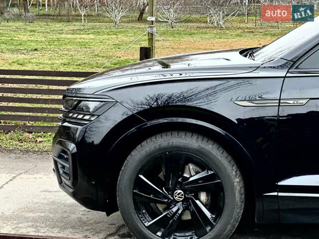 Черный Фольксваген Туарег, объемом двигателя 3 л и пробегом 115 тыс. км за 45500 $, фото 14 на Automoto.ua