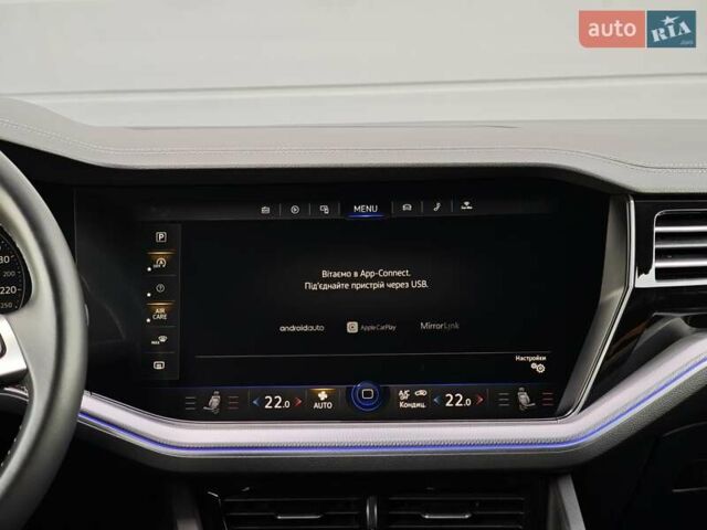 Черный Фольксваген Туарег, объемом двигателя 2.97 л и пробегом 98 тыс. км за 59980 $, фото 62 на Automoto.ua