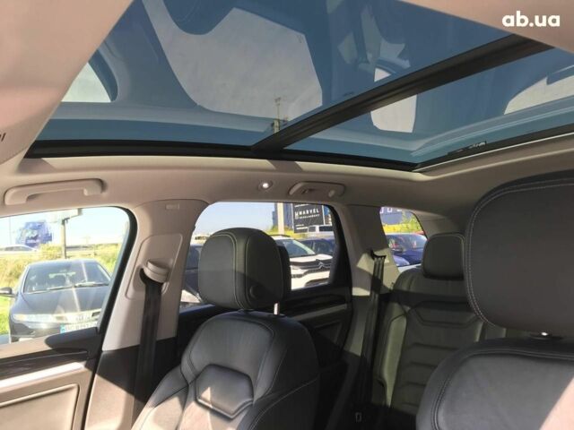 Чорний Фольксваген Туарег, об'ємом двигуна 3 л та пробігом 119 тис. км за 49990 $, фото 13 на Automoto.ua