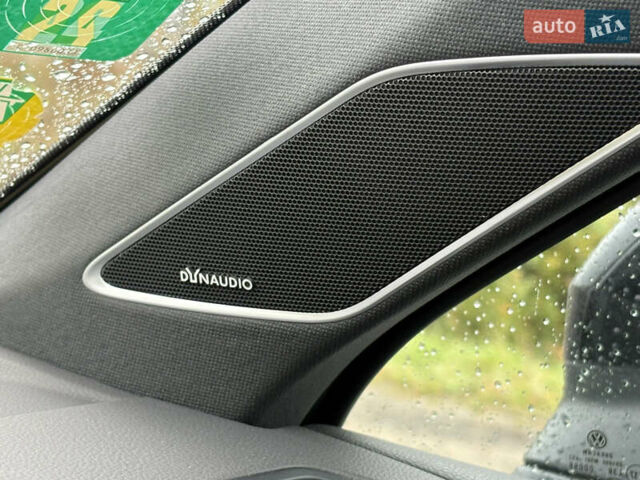 Черный Фольксваген Туарег, объемом двигателя 3 л и пробегом 188 тыс. км за 44555 $, фото 70 на Automoto.ua