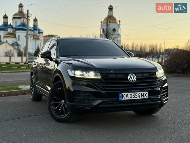 Черный Фольксваген Туарег, объемом двигателя 2.97 л и пробегом 165 тыс. км за 39900 $, фото 4 на Automoto.ua