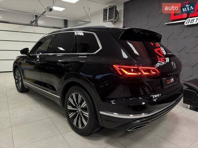 Черный Фольксваген Туарег, объемом двигателя 2.97 л и пробегом 123 тыс. км за 49900 $, фото 27 на Automoto.ua