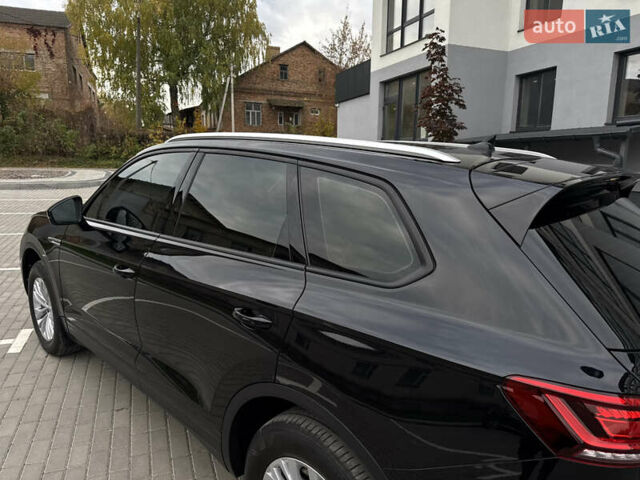 Фольксваген Туарег 2019 в Дубно на Automoto.ua Черный Фольксваген Туарег, объемом двигателя 3 л и пробегом 48 тыс. км за 43500 $, фото 22 на Automoto.ua